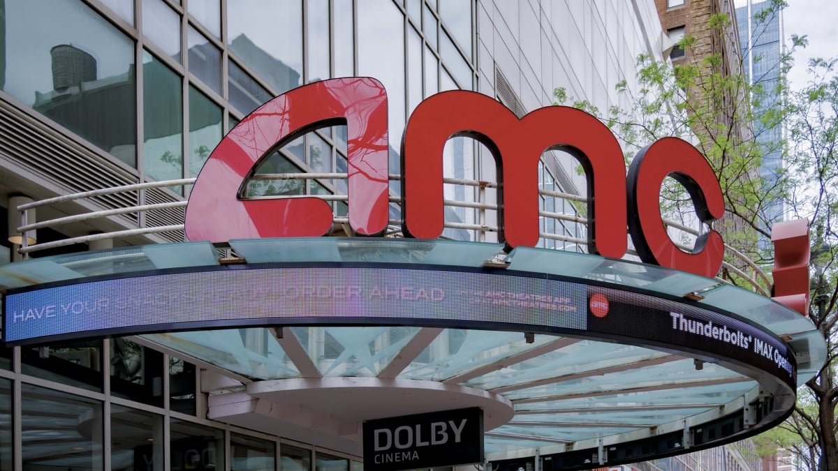 AMC Theaters Puts All Users in Queue During Odyssey Ticket Sale