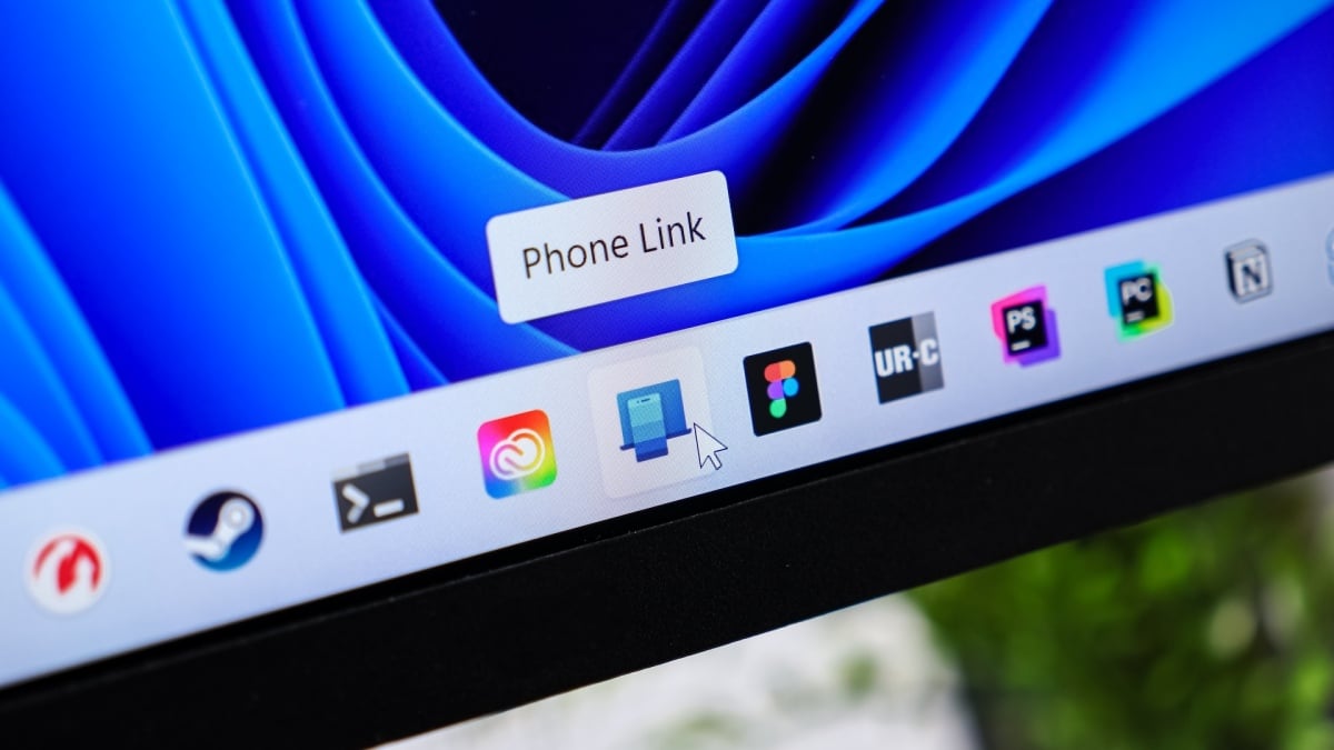 How to Use iMessage on Windows with Phone Link